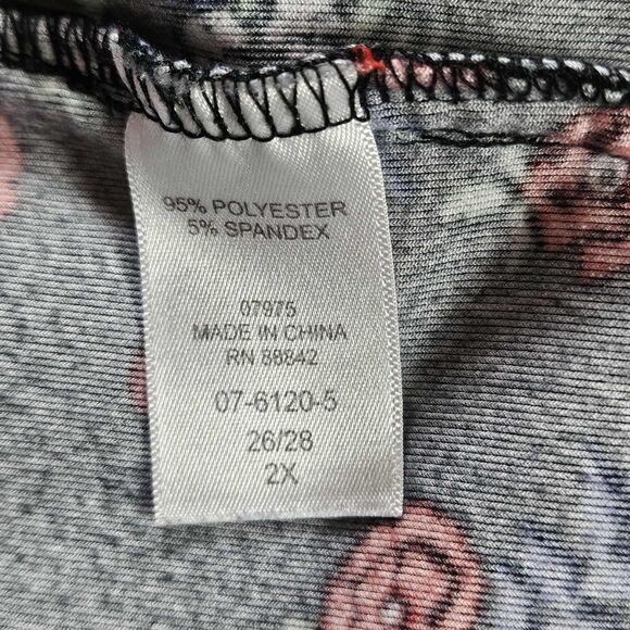 Woman Within Velour Black Floral Button Up Tunic Size 2X Stretch - Picture 12 of 12